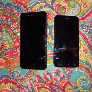 iPhone 7 / iPhone 7 Plus Unlocked Bundle